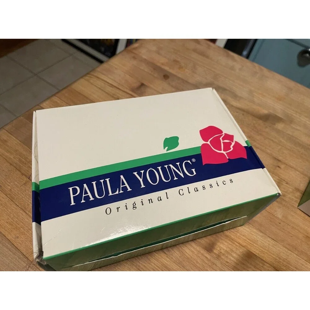 Paula Young Delite (A1039) Color 38/56A Size A Wig NEW